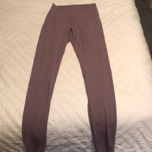 Lululemon Size 4 Mauve Align Legging